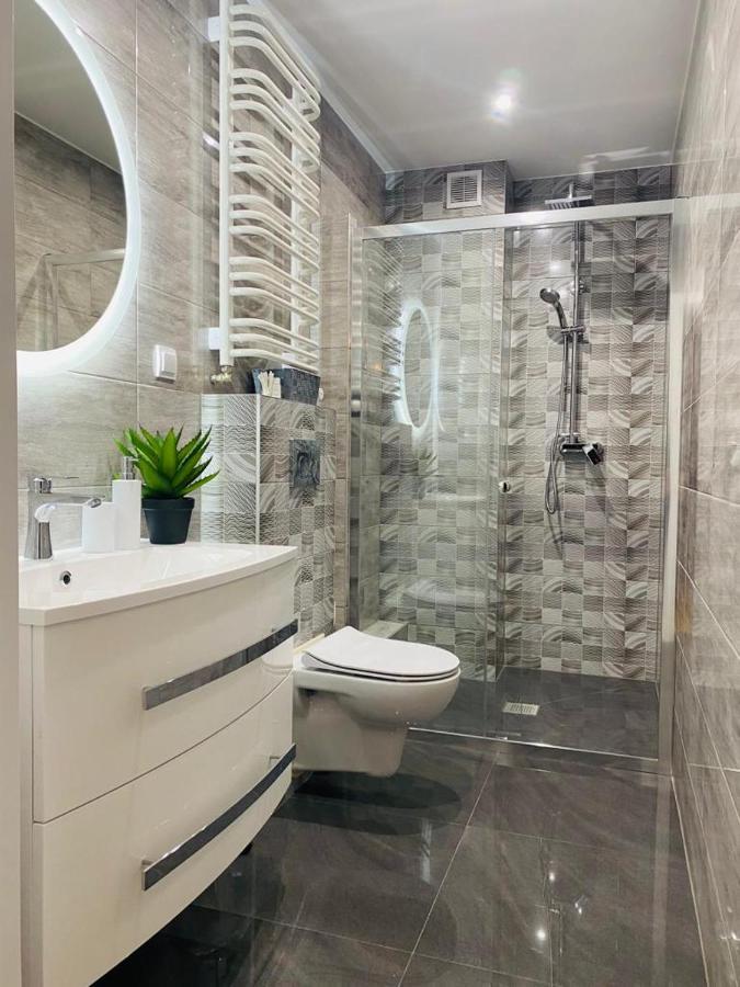 Apartament Odpoczynek Apartment Ustrzyki Dolne Bagian luar foto