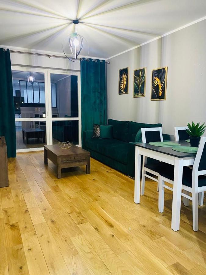 Apartament Odpoczynek Apartment Ustrzyki Dolne Bagian luar foto